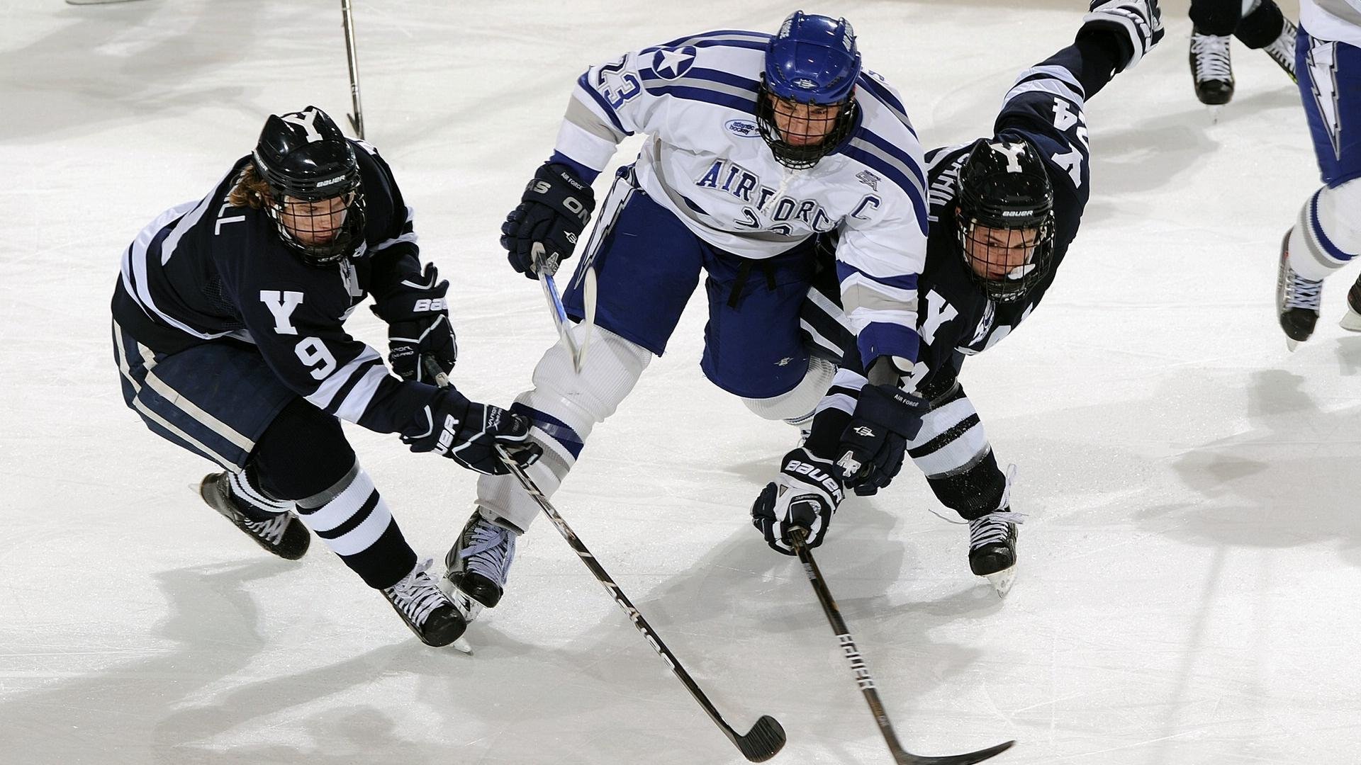 “华金·托比利亚的综合能力，助力美洲狮队在世界舞台上崭露头角”